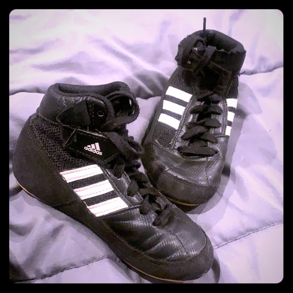 Boys wrestling shoes